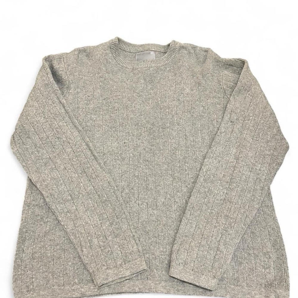 Hollister Men's Heather Gray Crewneck Sweater